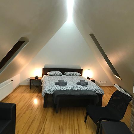 Doma Square Penthouse, In The Heart Of Old Town Apartman Riga Kültér fotó